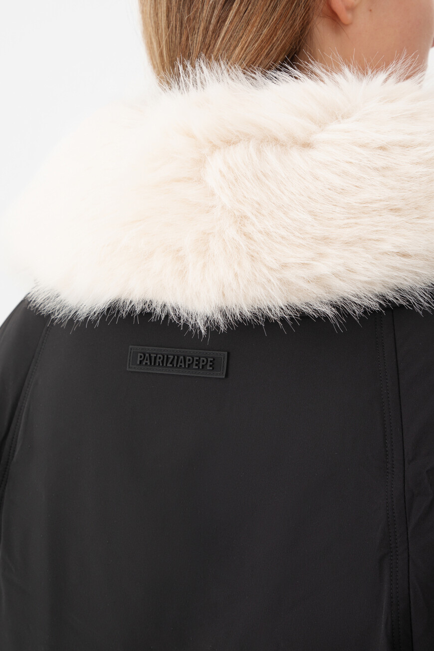 Пуховик Patrizia Pepe, Черный
Пуховик Patrizia Pepe, Черный