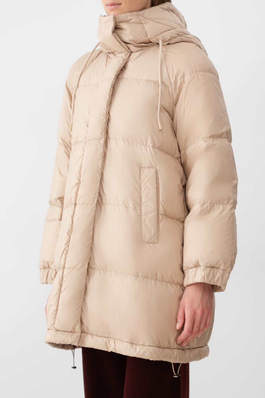 Парка Max Mara, Бежевый
Парка Max Mara, Бежевый