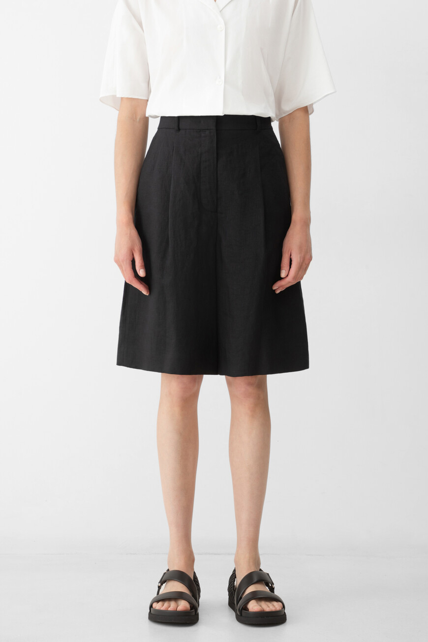 Бермуды Max Mara, Черный
Бермуды Max Mara, Черный