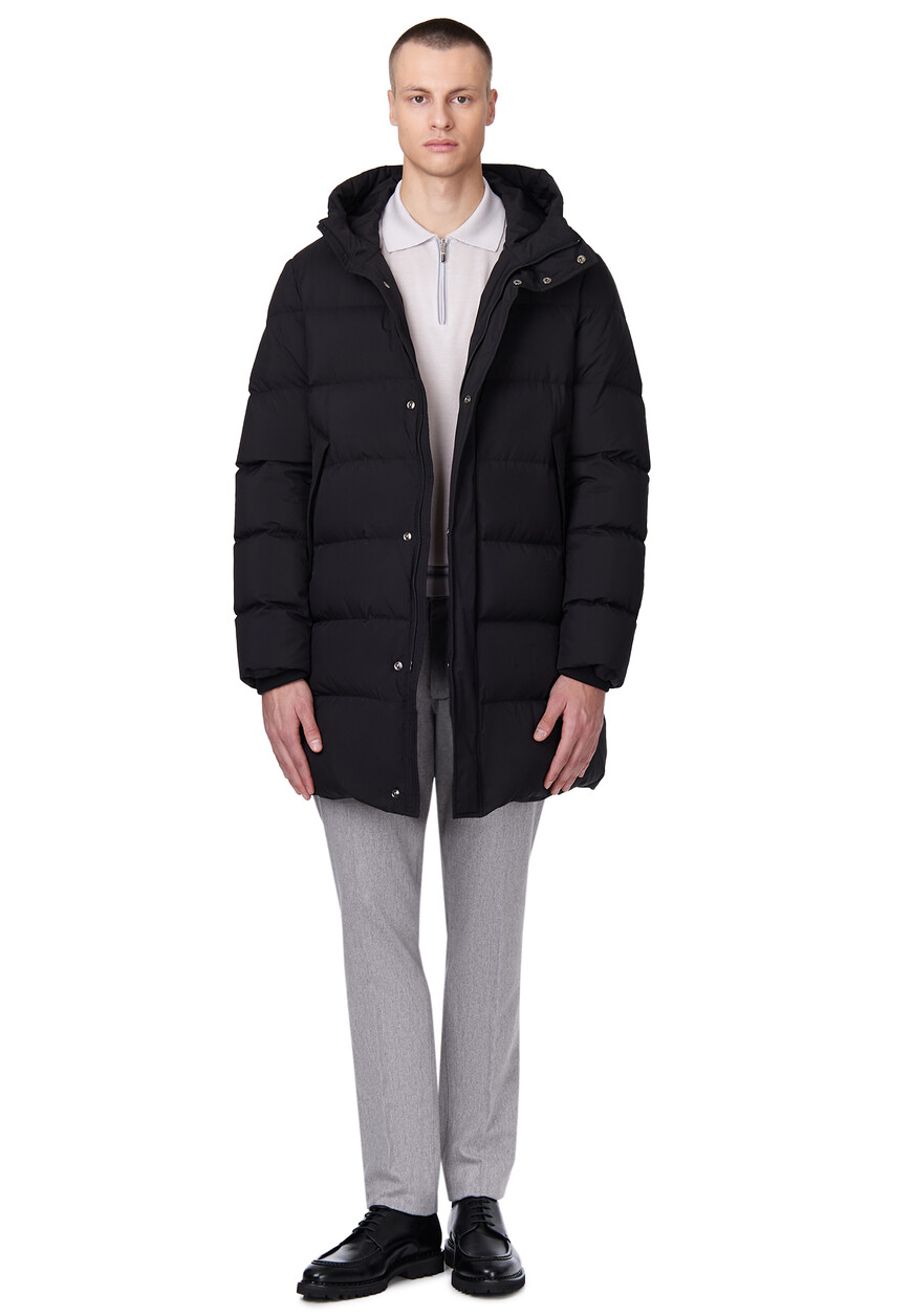 Пуховик Corneliani, Черный
Пуховик Corneliani, Черный