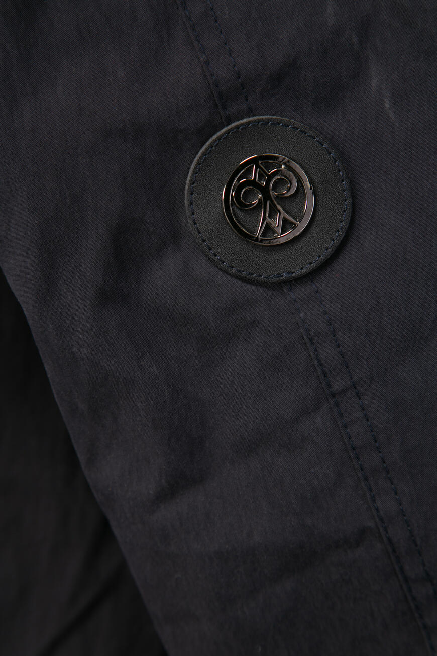 пальто  из италии вид сбоку