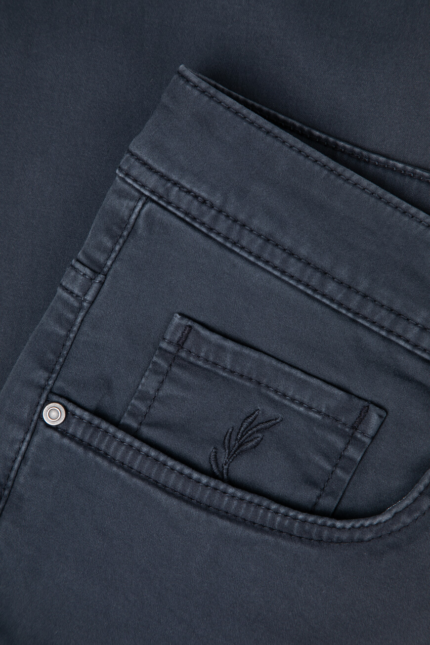 джинсы  PANT-146 R1-B MODEL 200 на официальном сайте