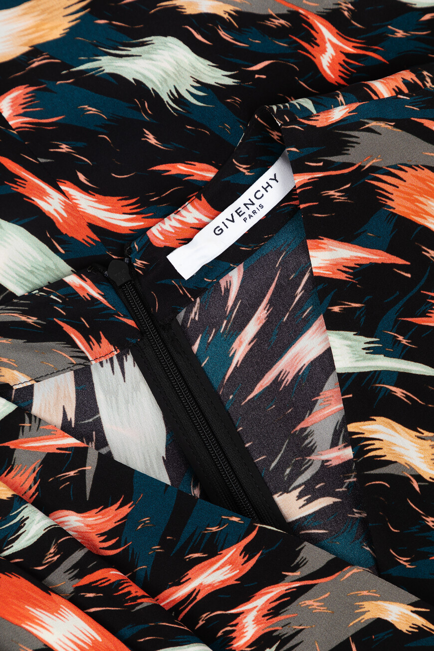 платье  из шелка цветной BW20F911GH 960 со скидкой