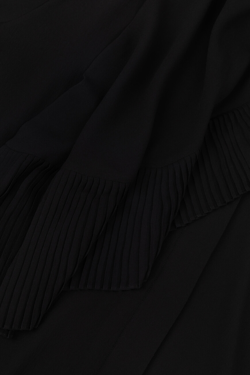 платье  из шелка черный BW20C610R4 001 по распродаже