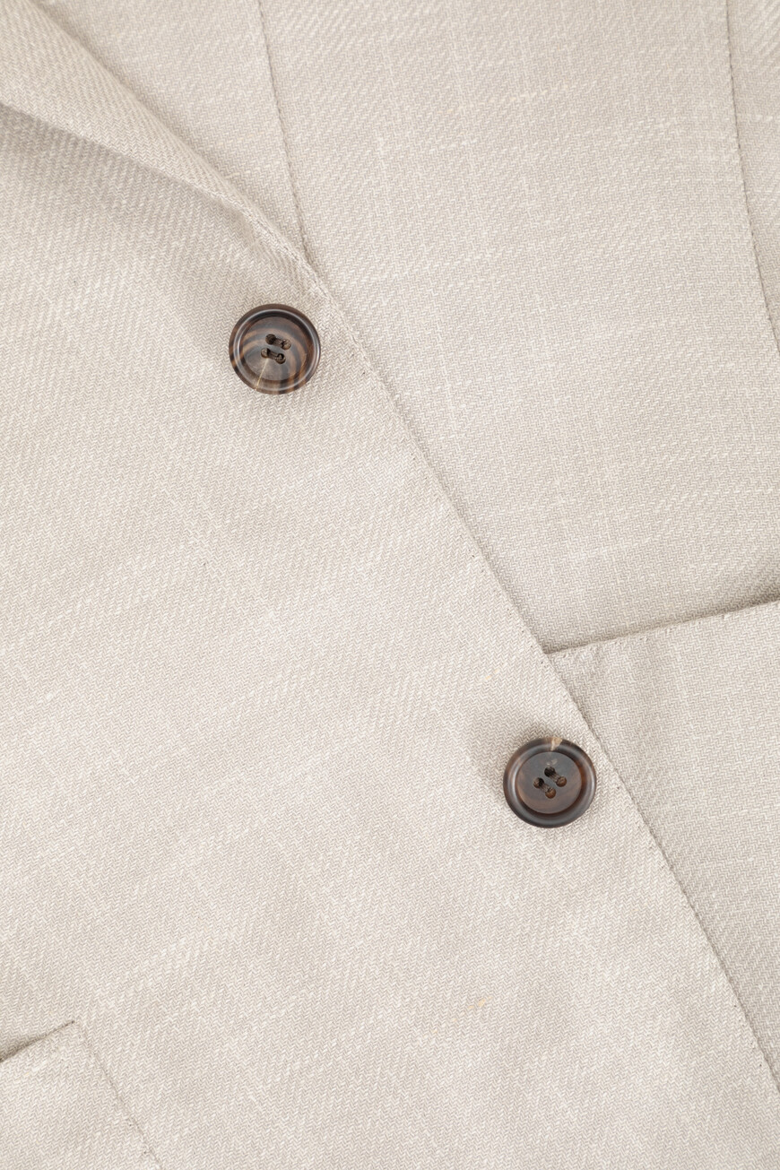 пиджак  модель plume RGL50L P8402 0000 по распродаже