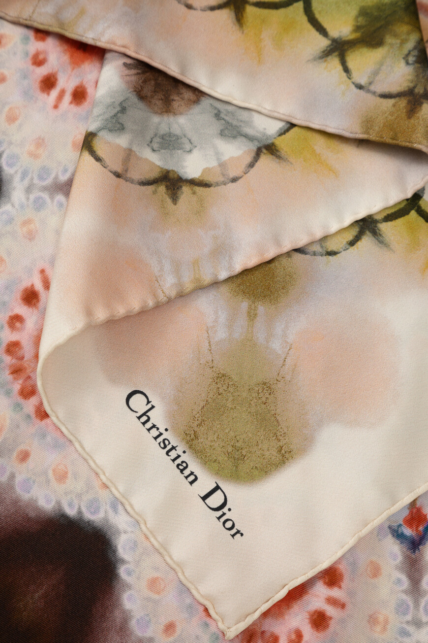 платье  из шелка с принтом 921R45A6812 9823 по распродаже