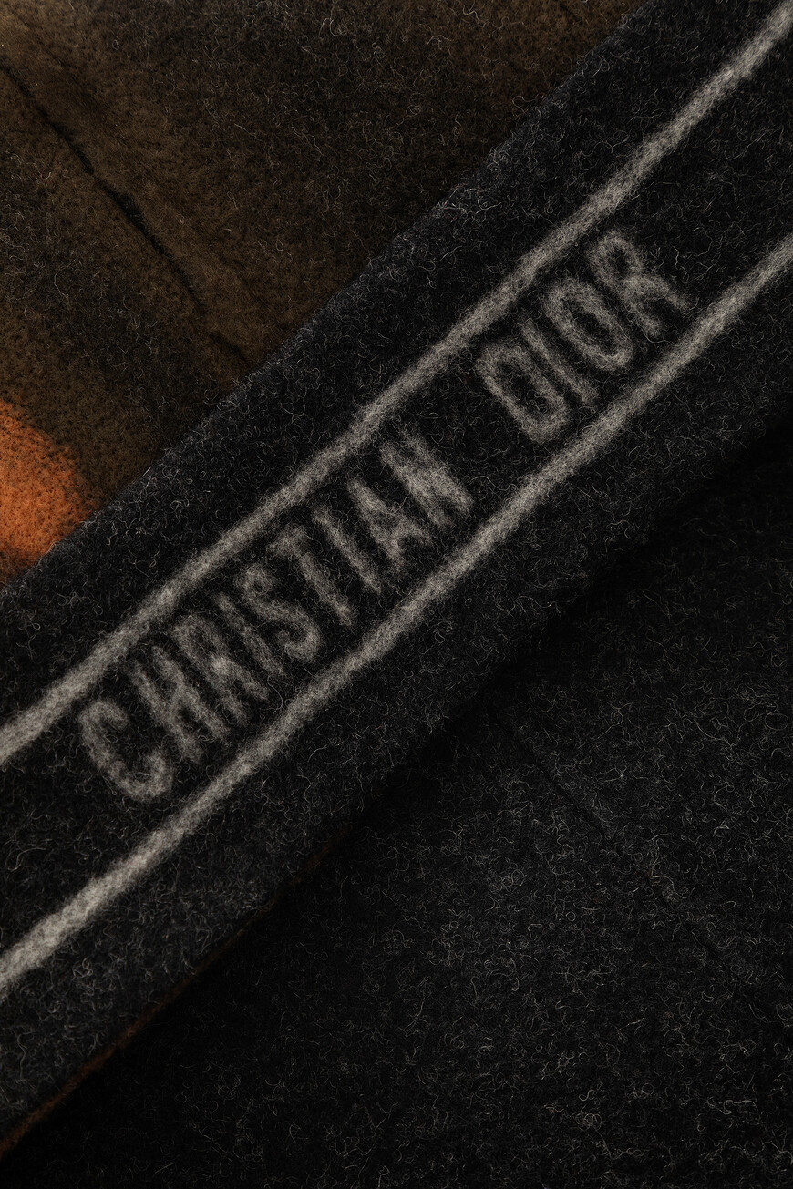 жилет  940G06X1068 8861 на официальном сайте