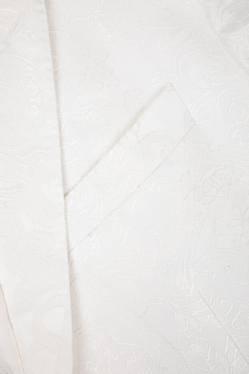 костюм  из фактурного жаккарда GK0RMT HJMI0 W0800 оригинал