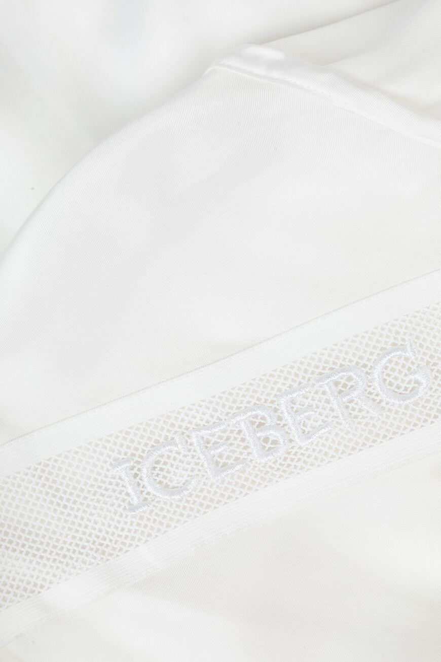 куртка  I2PO041 5296 1101 на официальном сайте