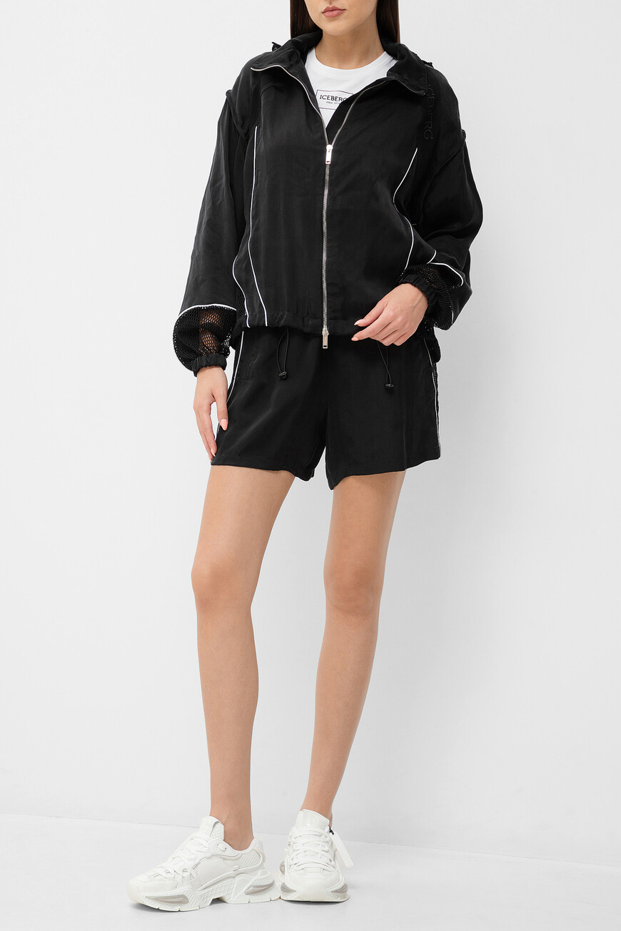 куртка  I2PO041 5296 9000 со скидкой