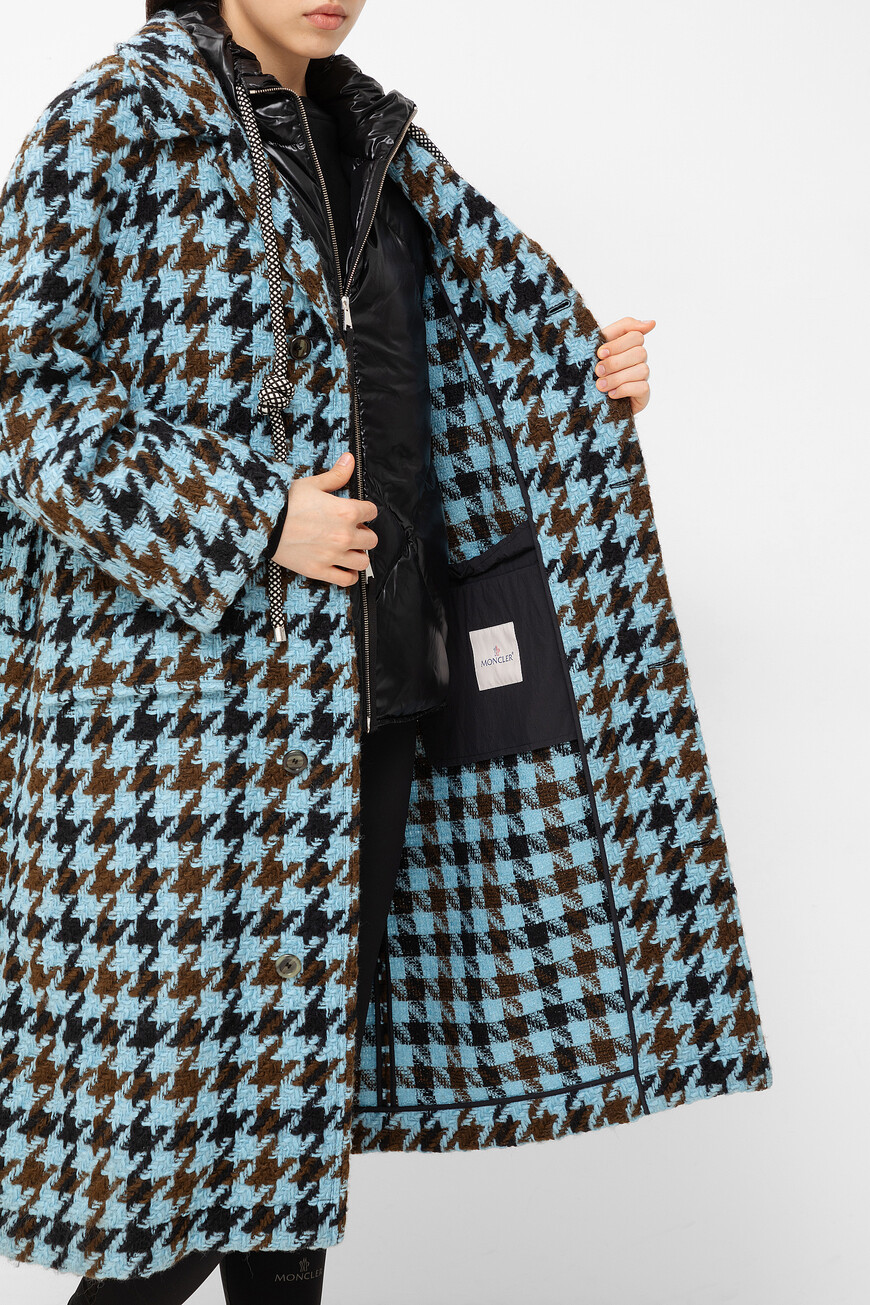 пальто  модель rineke F2-094-1D513-80-A0159 710 по распродаже