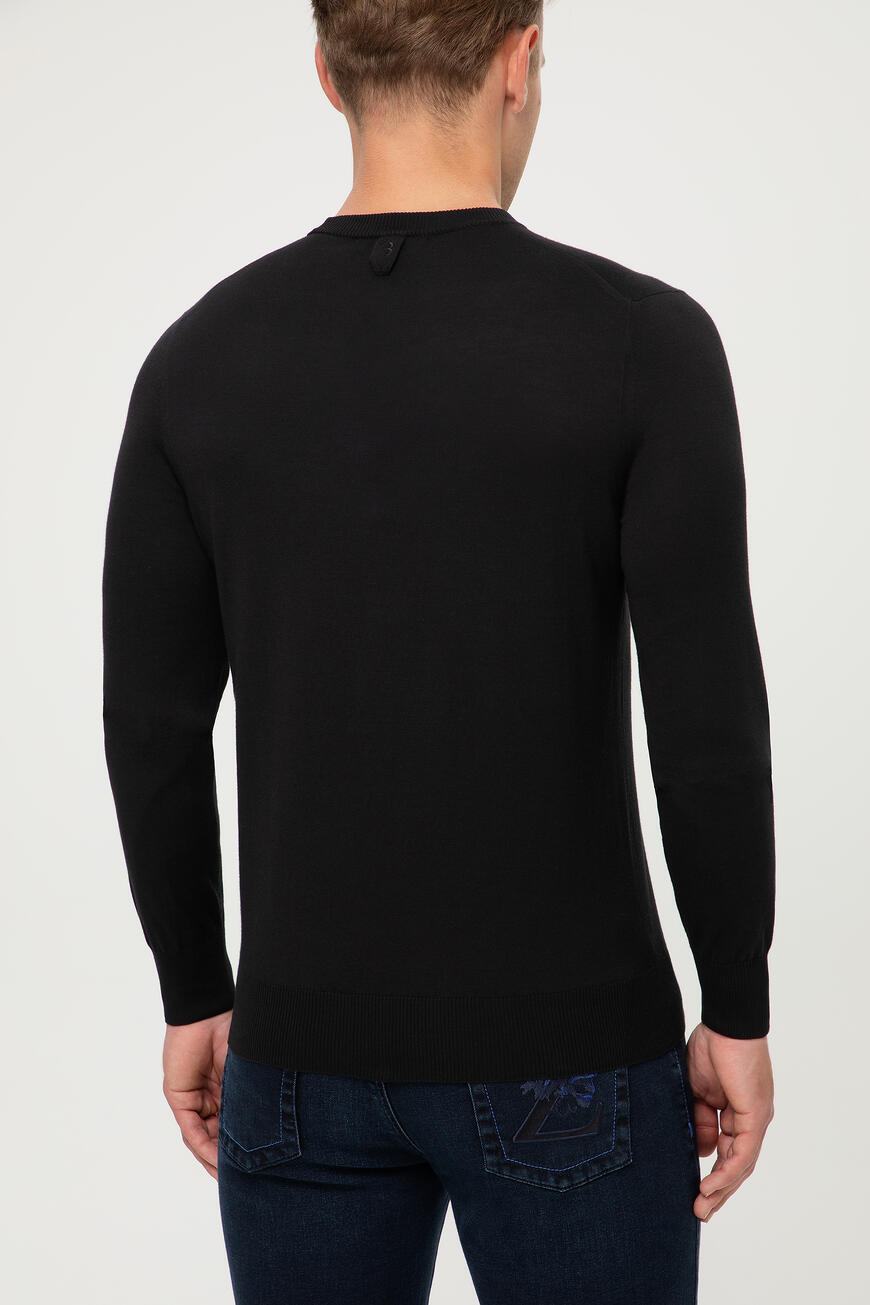 пуловер  IAAC MKO0991 BKN001N 02 купить с доставкой