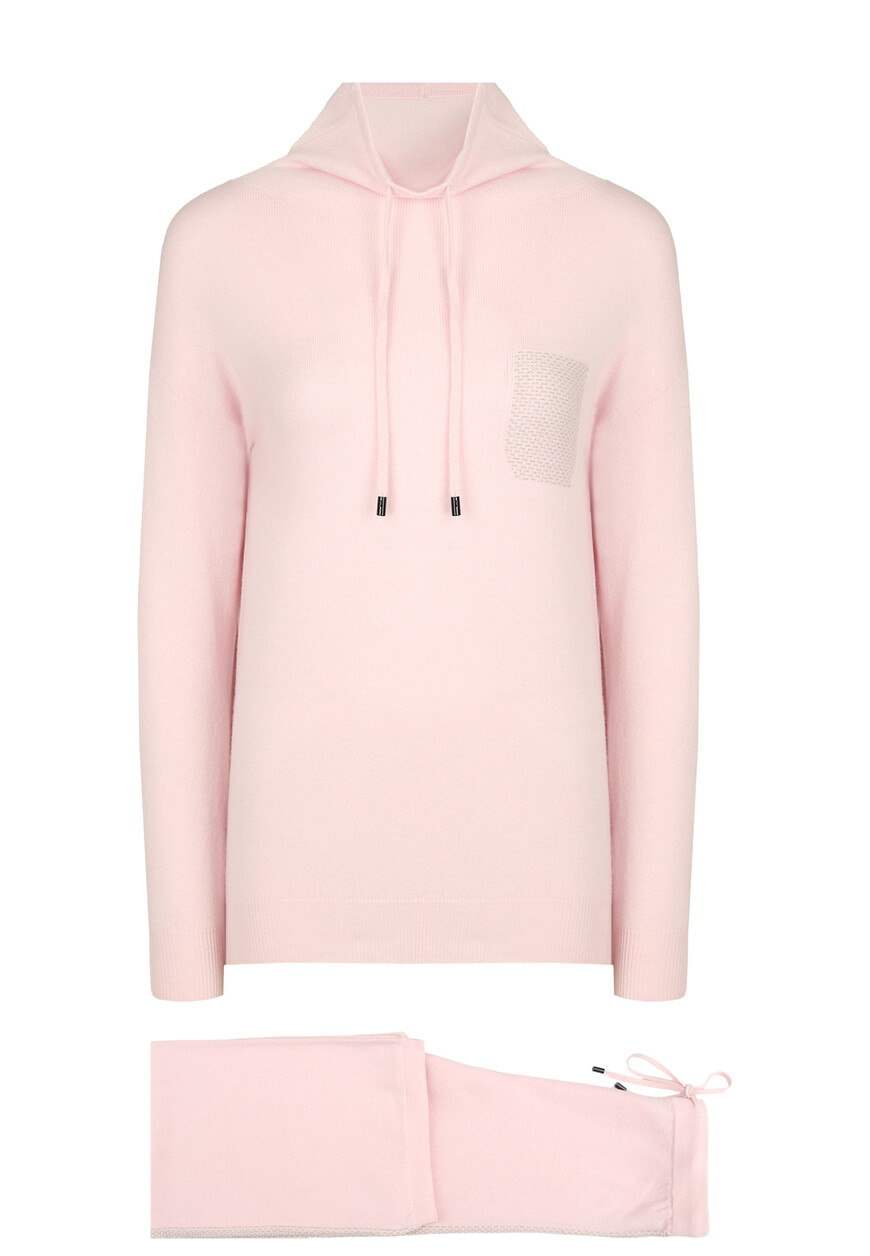 Костюм 89940₽