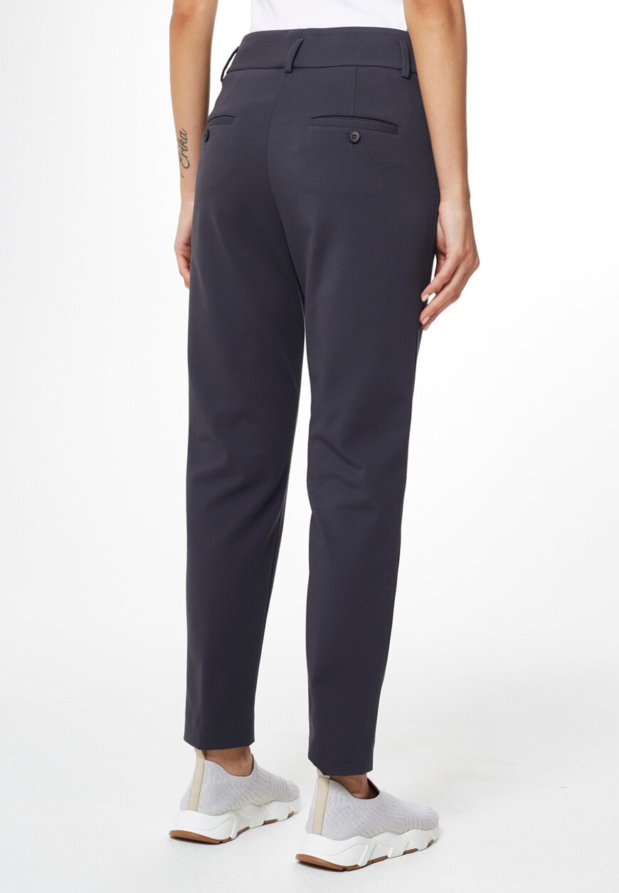 брюки  от бренда peserico вид слева