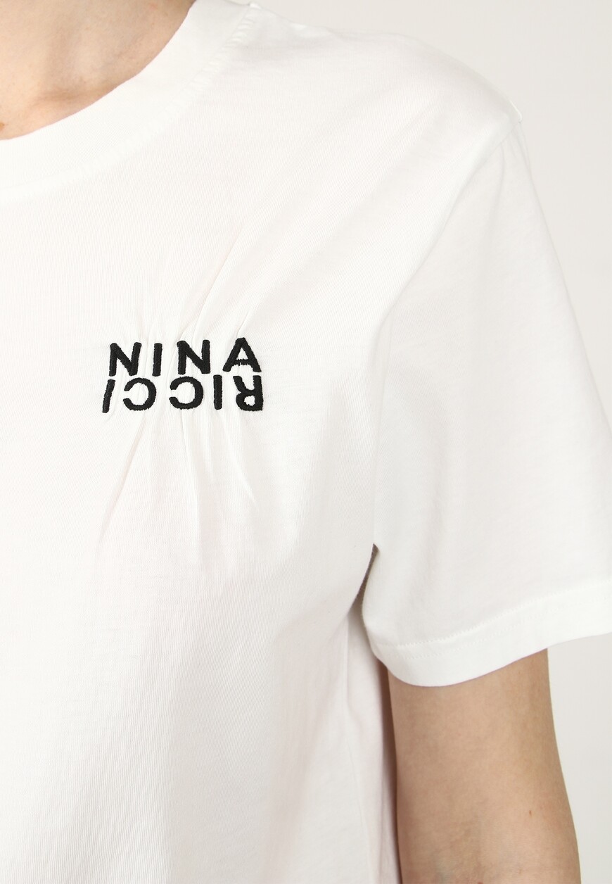 футболка  22PJTO035C00952 со скидкой