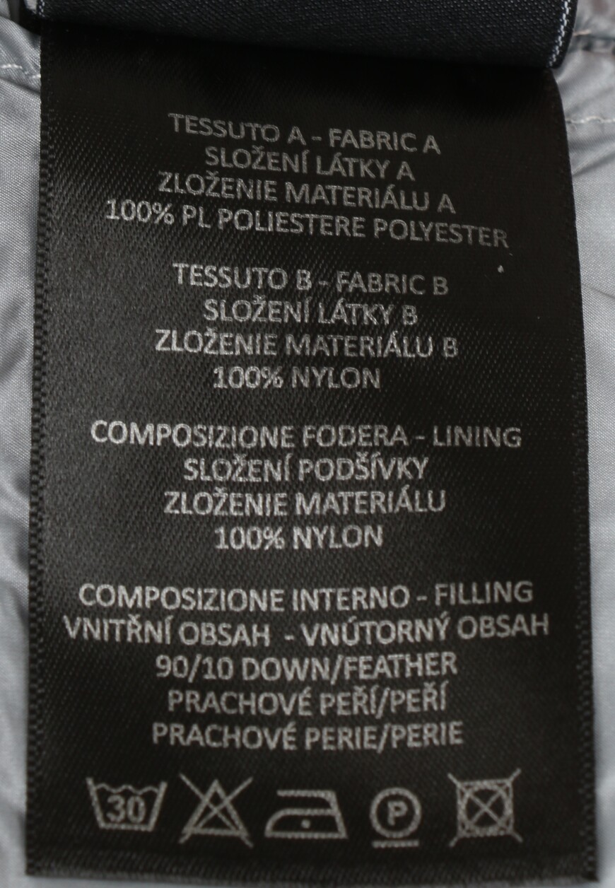 пуховик  22EM P229 0TC 22ET 201 на официальном сайте