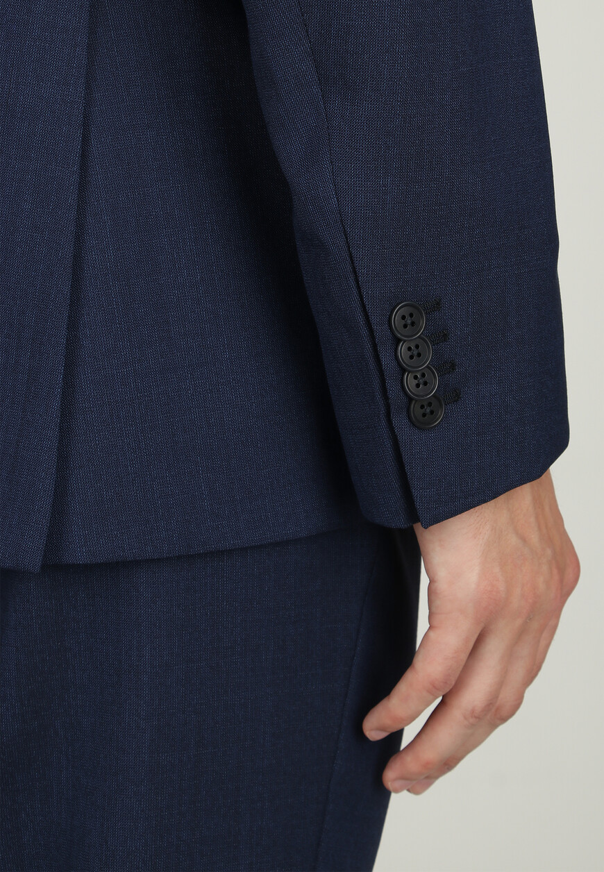 костюм  A565 ECZ8 по распродаже