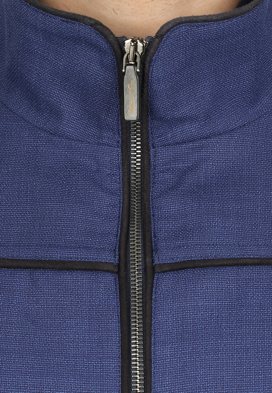 жилет castello d`oro из проверенных материалов спереди