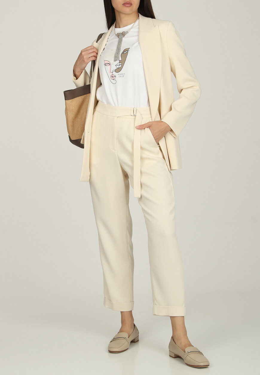 костюм  S01926F 02747 P04827 02747 купить с доставкой