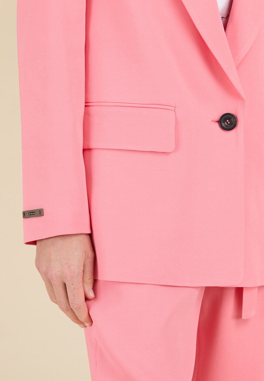 костюм  S01926F 02747 P04827 02747 по распродаже