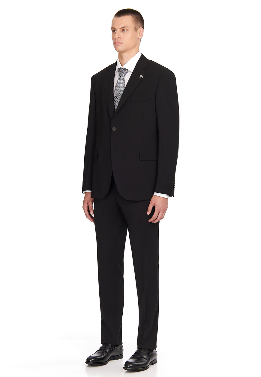 костюм  из италии вид сбоку