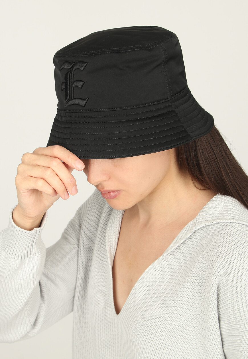 шляпа  D433V320UUJ по распродаже