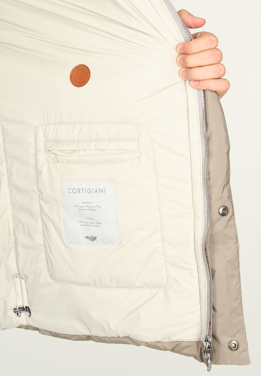 пуховик cortigiani для взрослого возраста оригинал