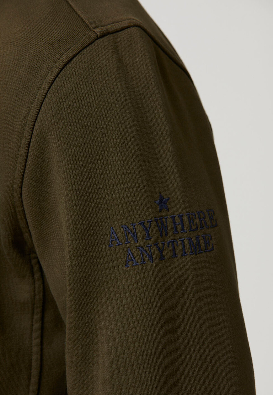 

Олимпийка Aeronautica Militare, Зеленый
