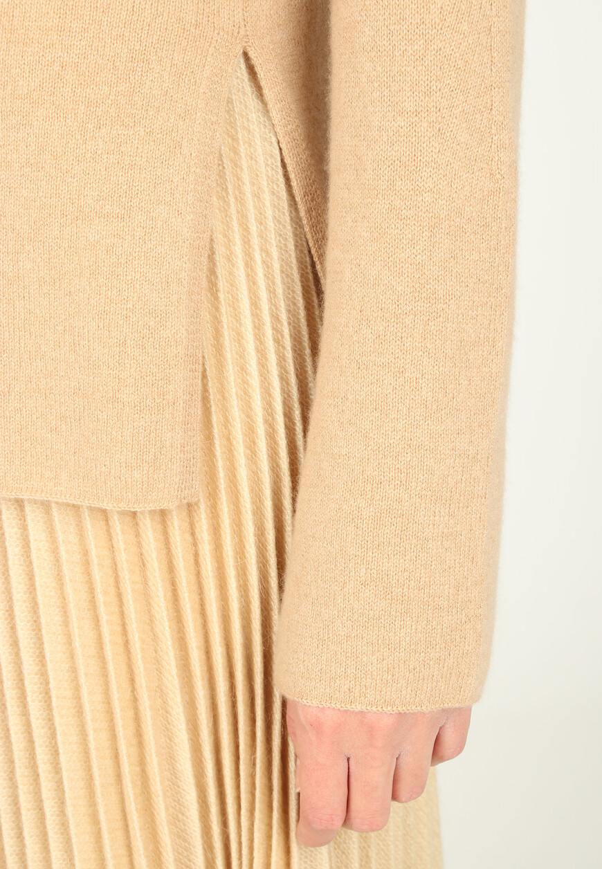 свитер  D435M307PYU по низкой цене