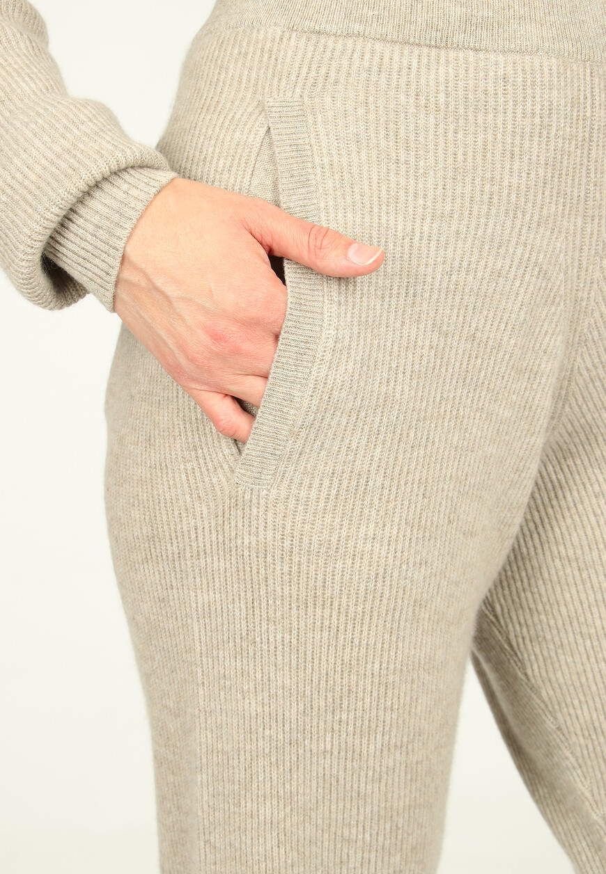 брюки  235/30046 со скидкой