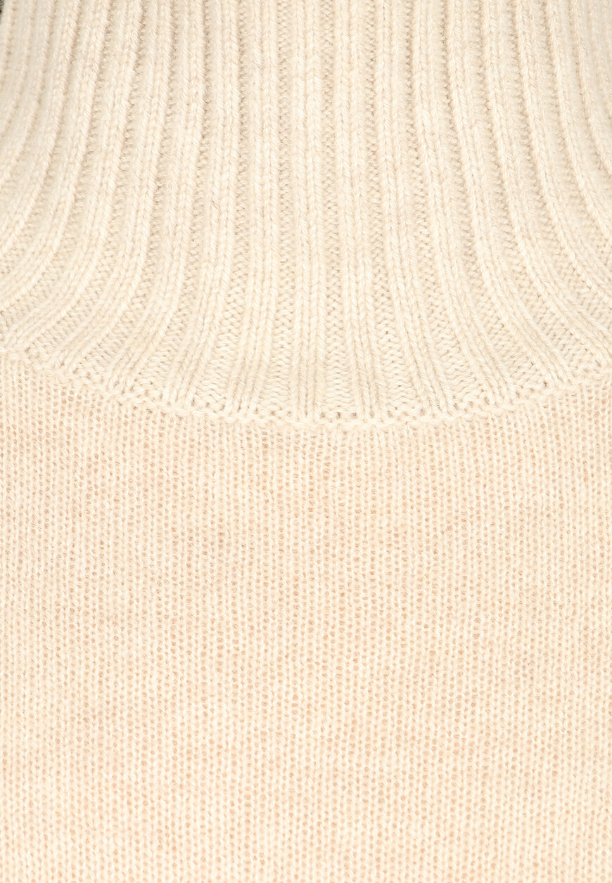 свитер  235/11175 на официальном сайте