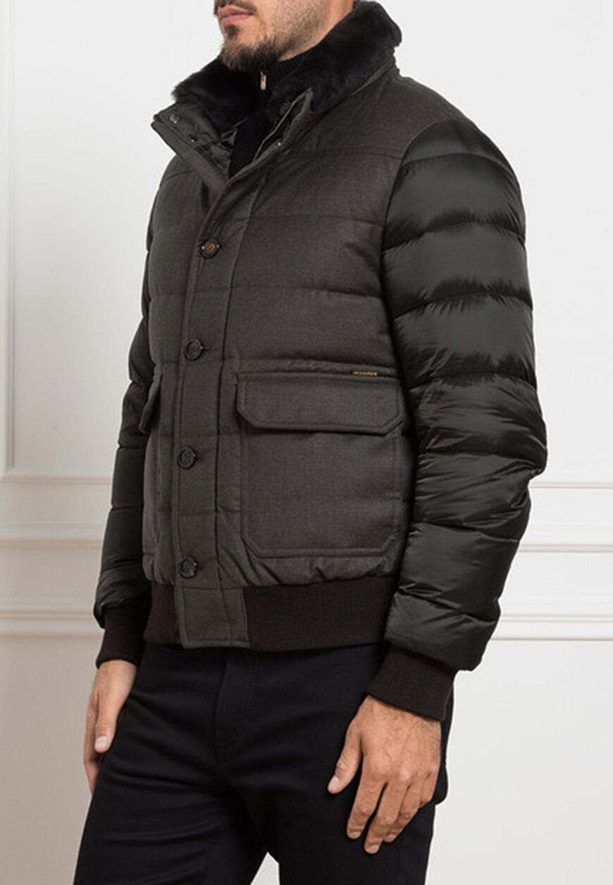 пуховик  от бренда moorer вид слева