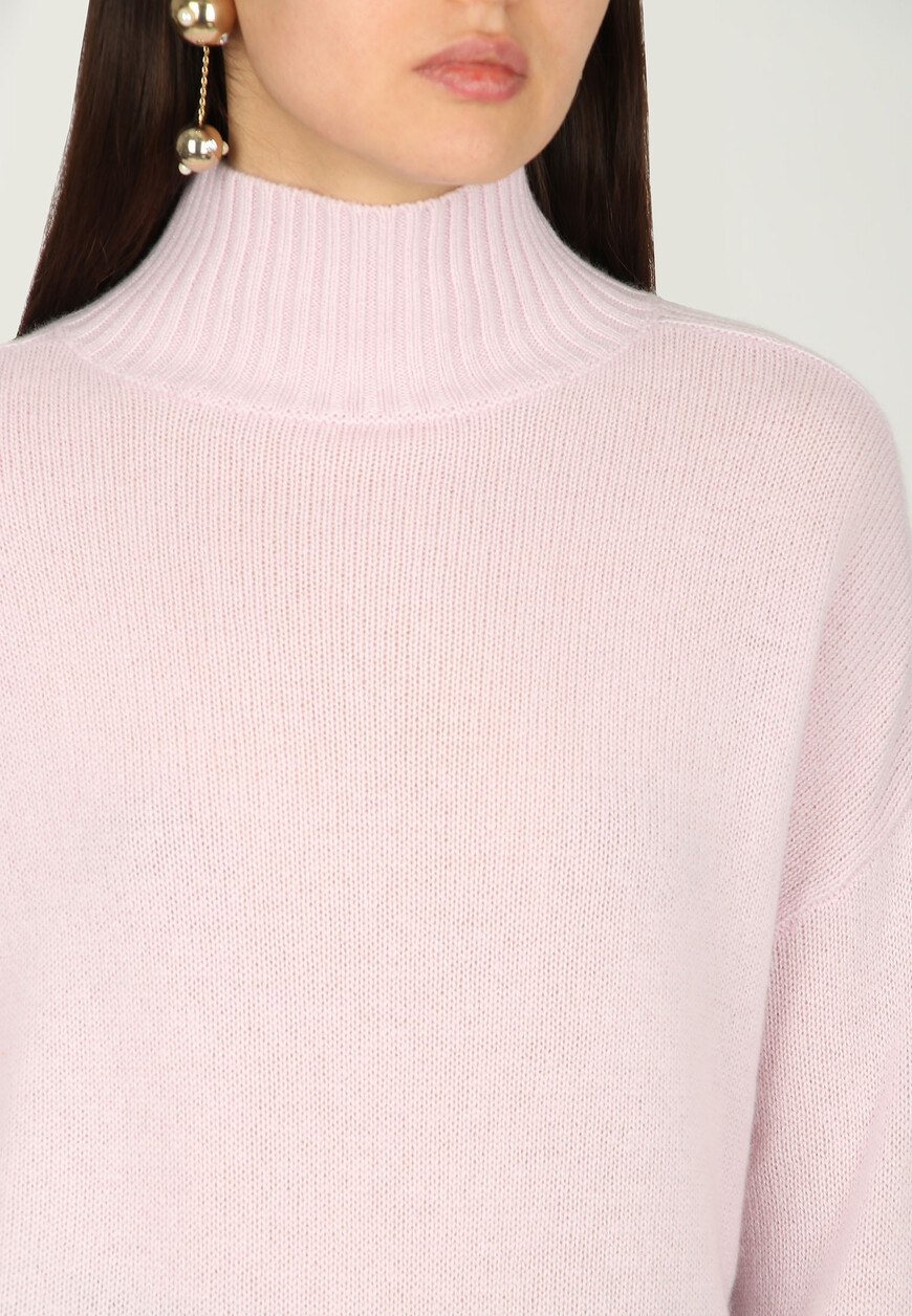 свитер  235/11156 по распродаже