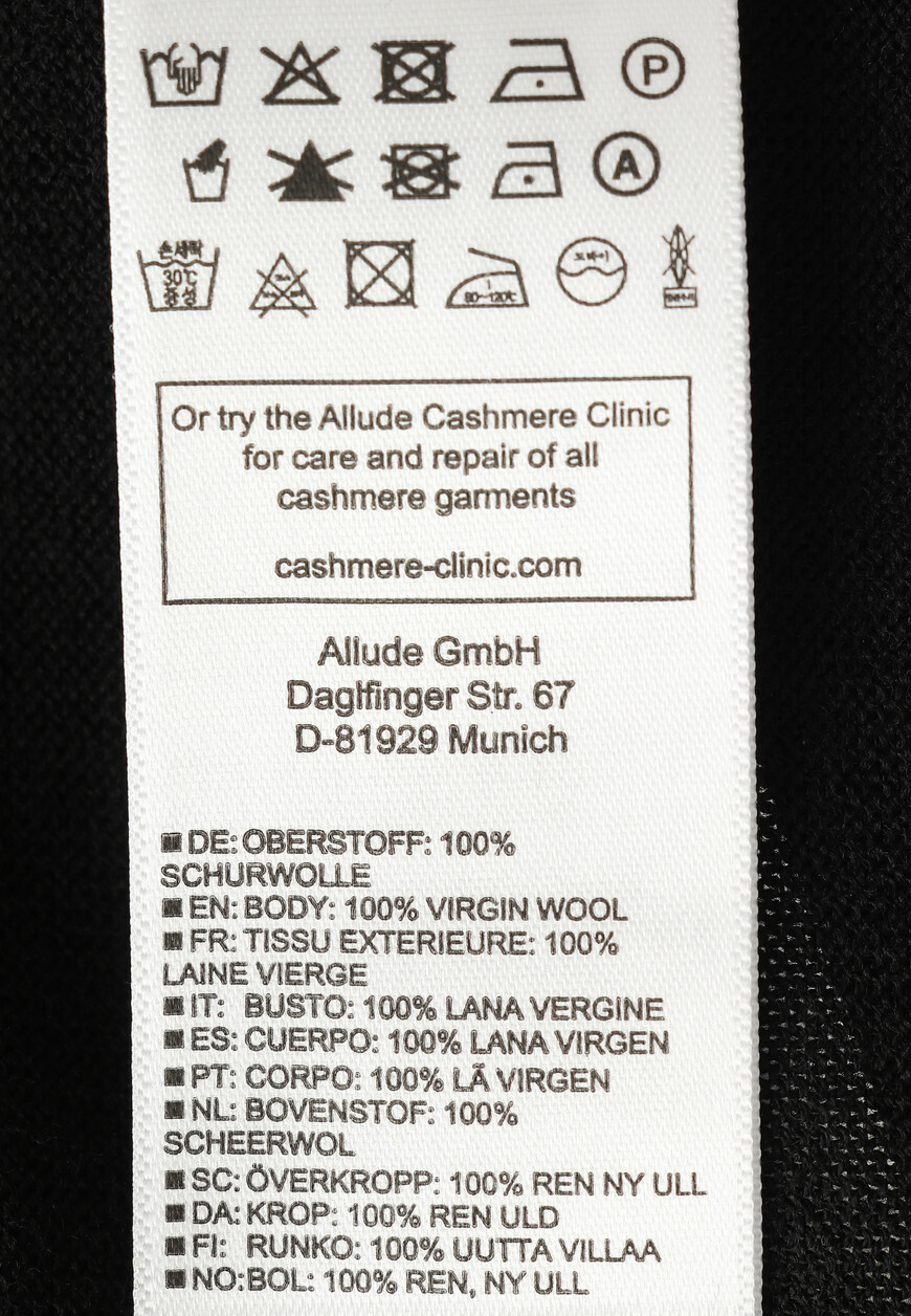 водолазка  235/64010 по распродаже