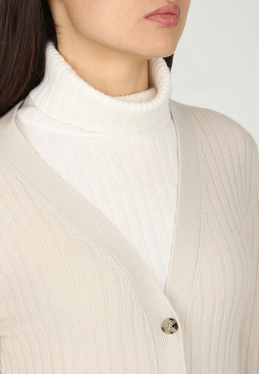 кардиган  235/11140 со скидкой