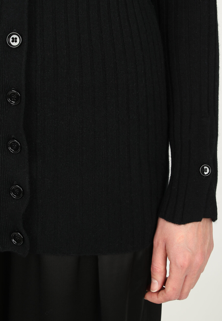 кардиган  235/11140 со скидкой