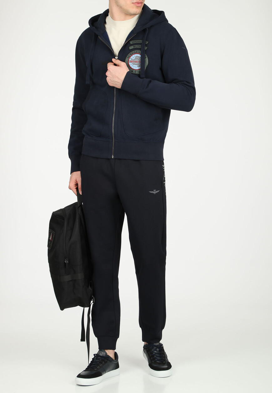 олимпийка  FE1818F518 купить с доставкой