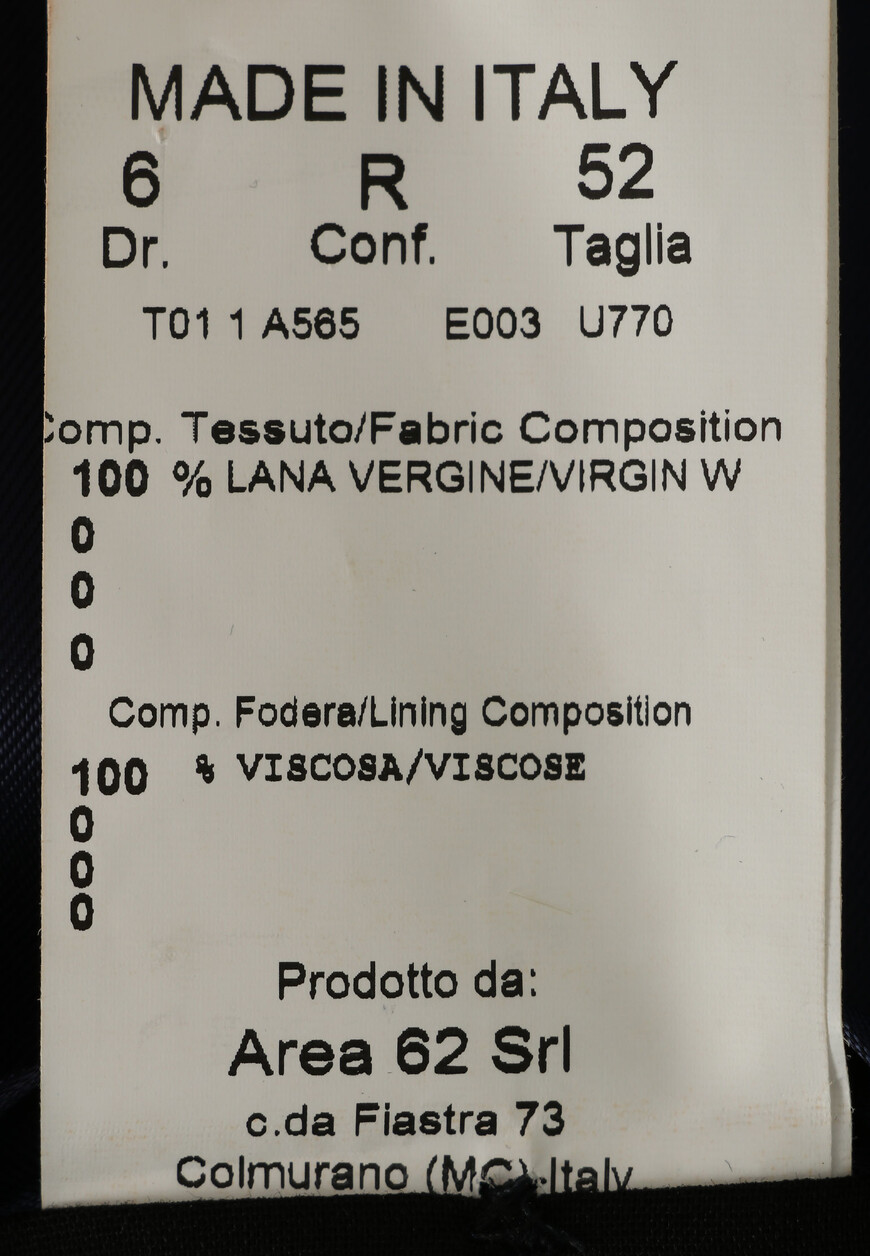 костюм  на сезон этого года фотография