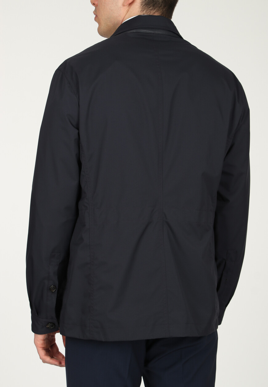 ветровка  из италии вид сбоку