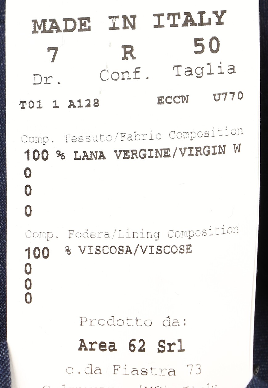 костюм  A128 ECCW U770 на официальном сайте