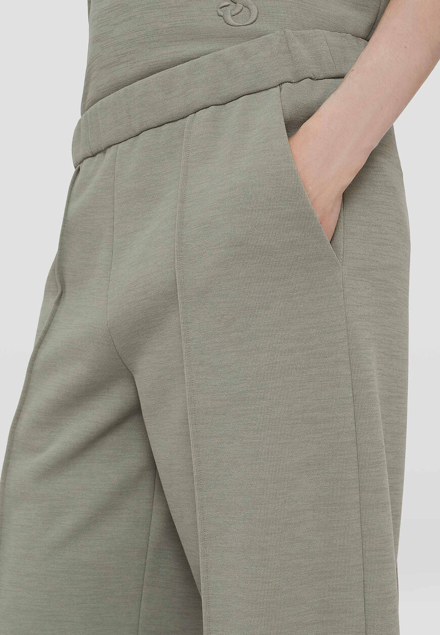 брюки  J02KA0133J20018 по распродаже