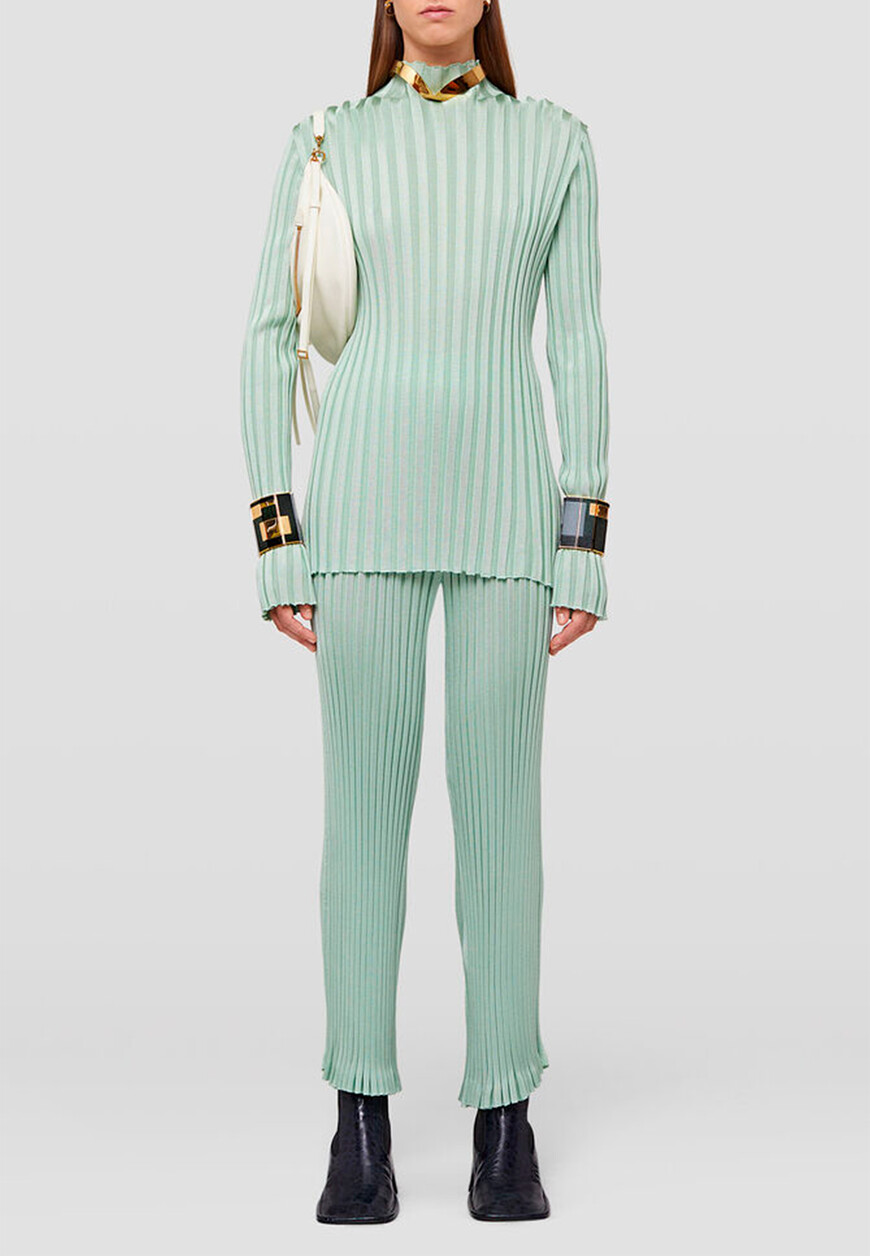 водолазка  J01GP0014J18204 по акции