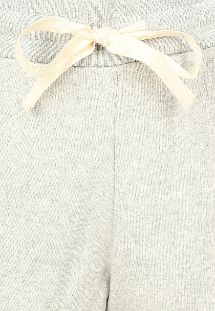 шорты  J40MU0103J20010 со скидкой