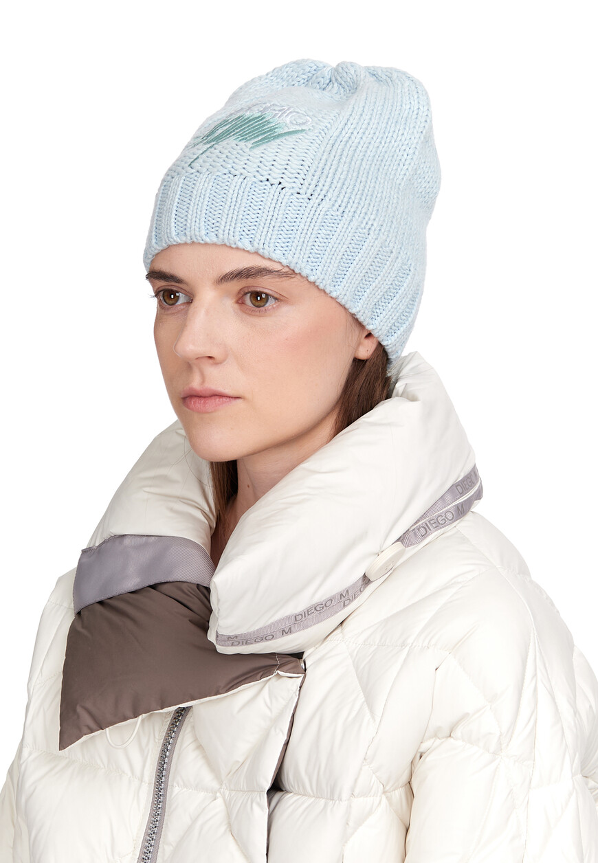 шапка  637542 0A513 по акции