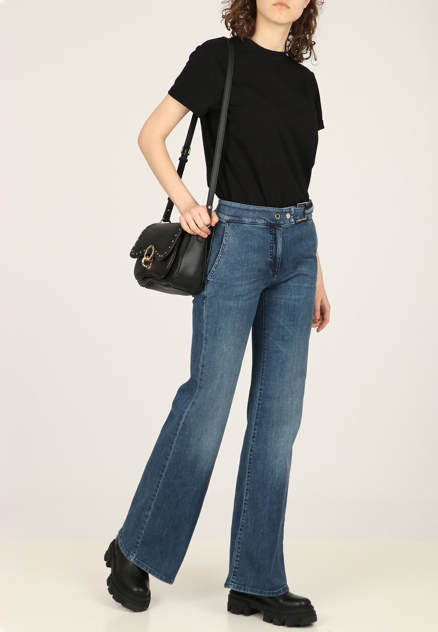 футболка  T-SHIRT по акции