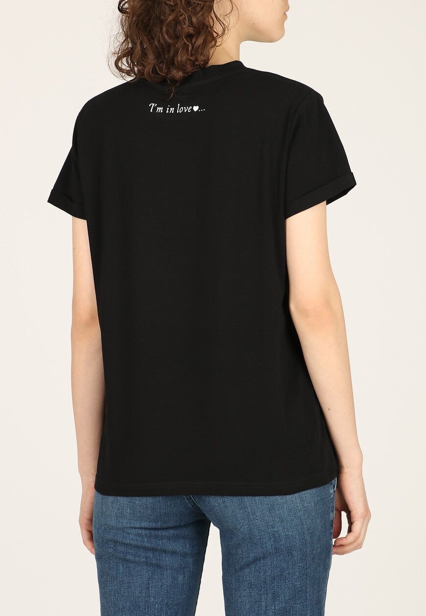 футболка  T-SHIRT по низкой цене