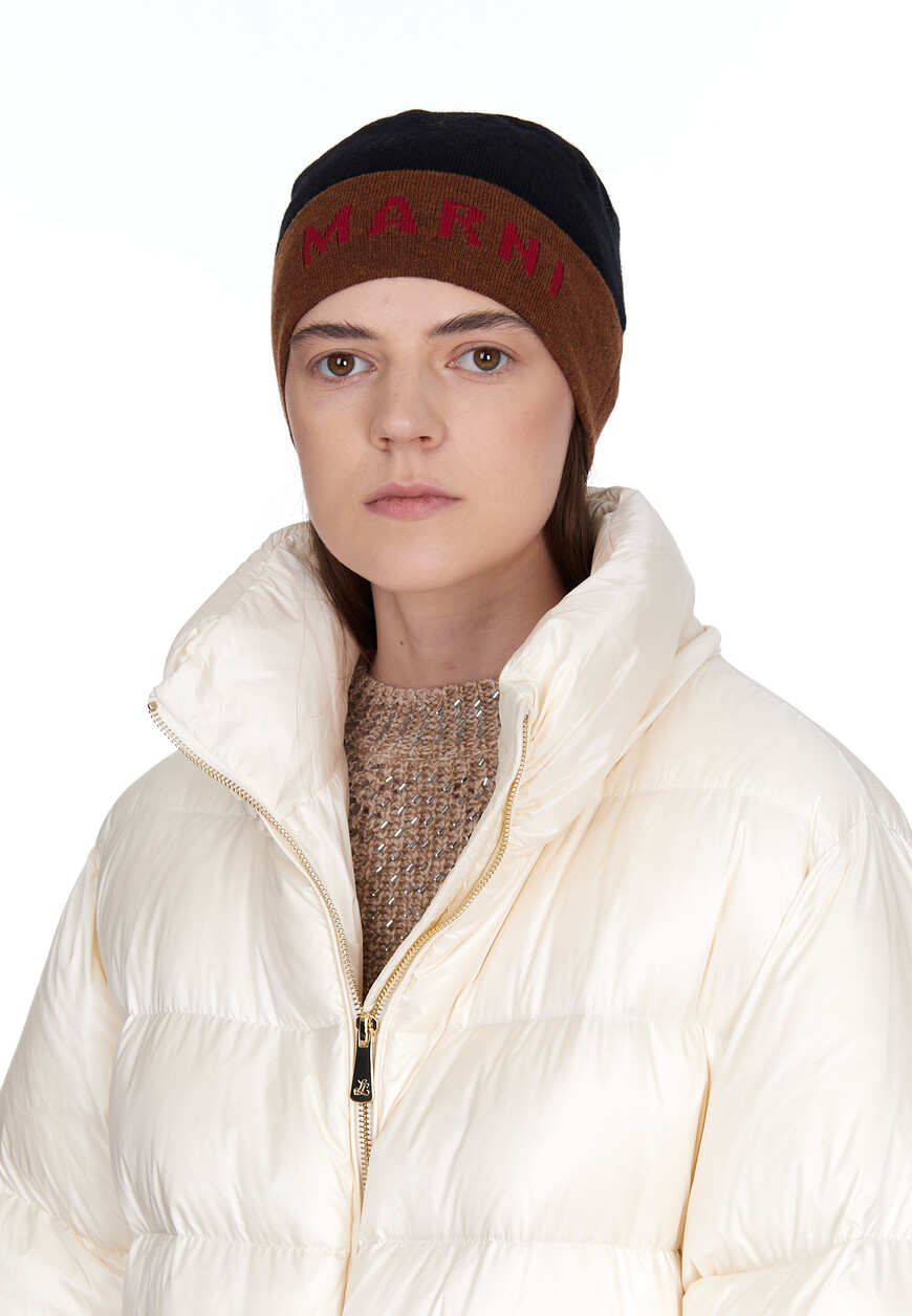 шапка  CLMC0025Q1 UFH527 по низкой цене