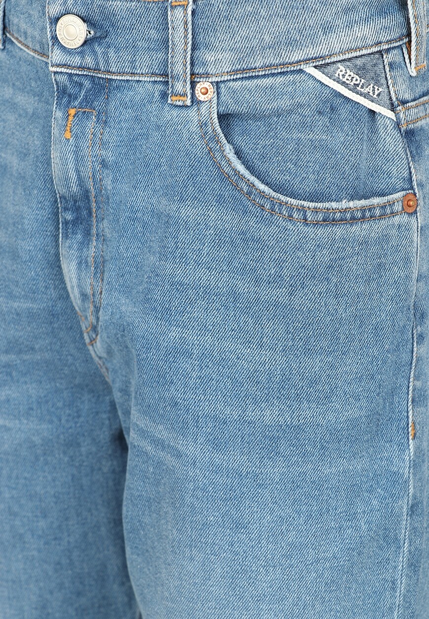 джинсы  WA434G 000 519 23A со скидкой