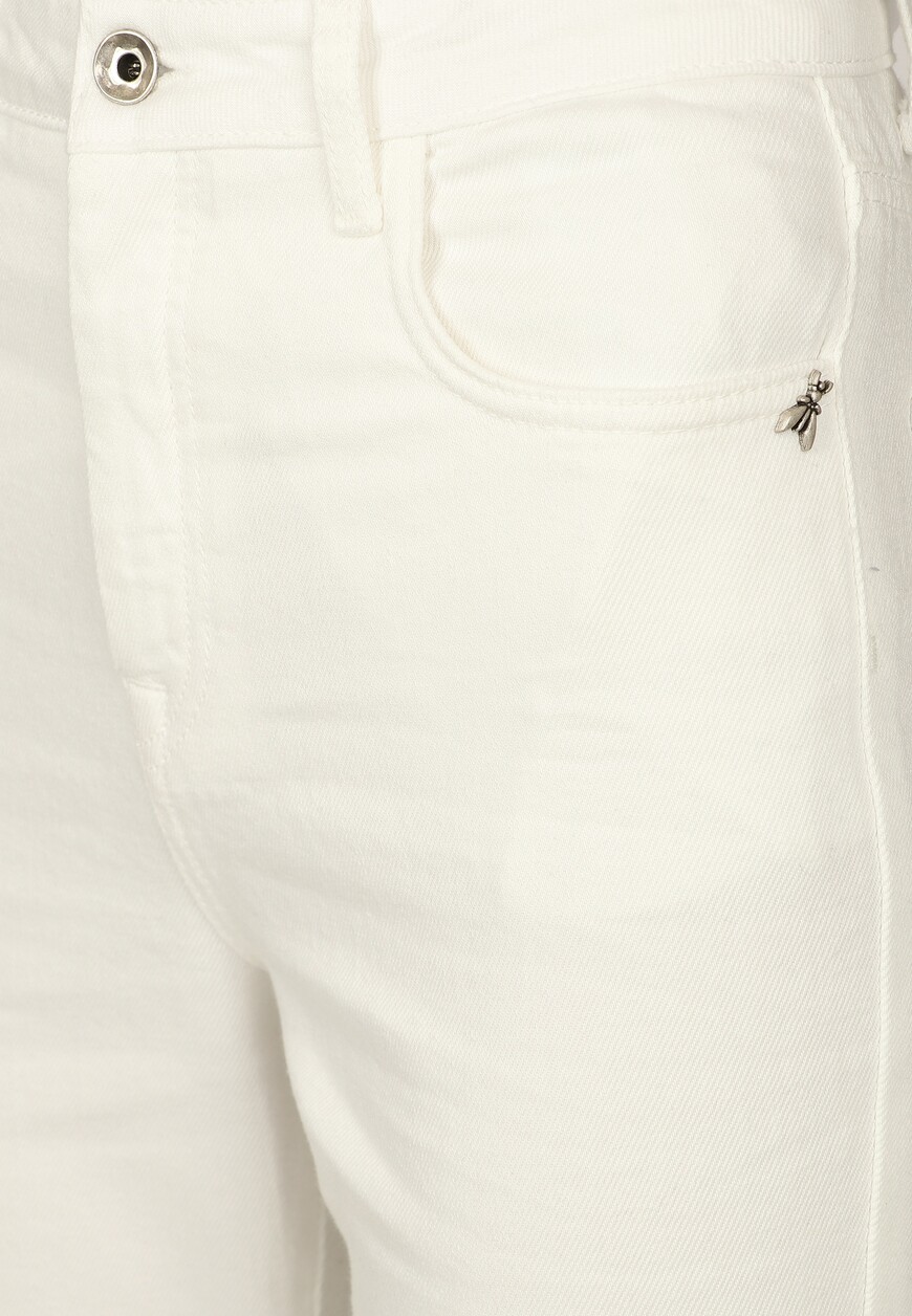 джинсы  8P0417 D006 со скидкой