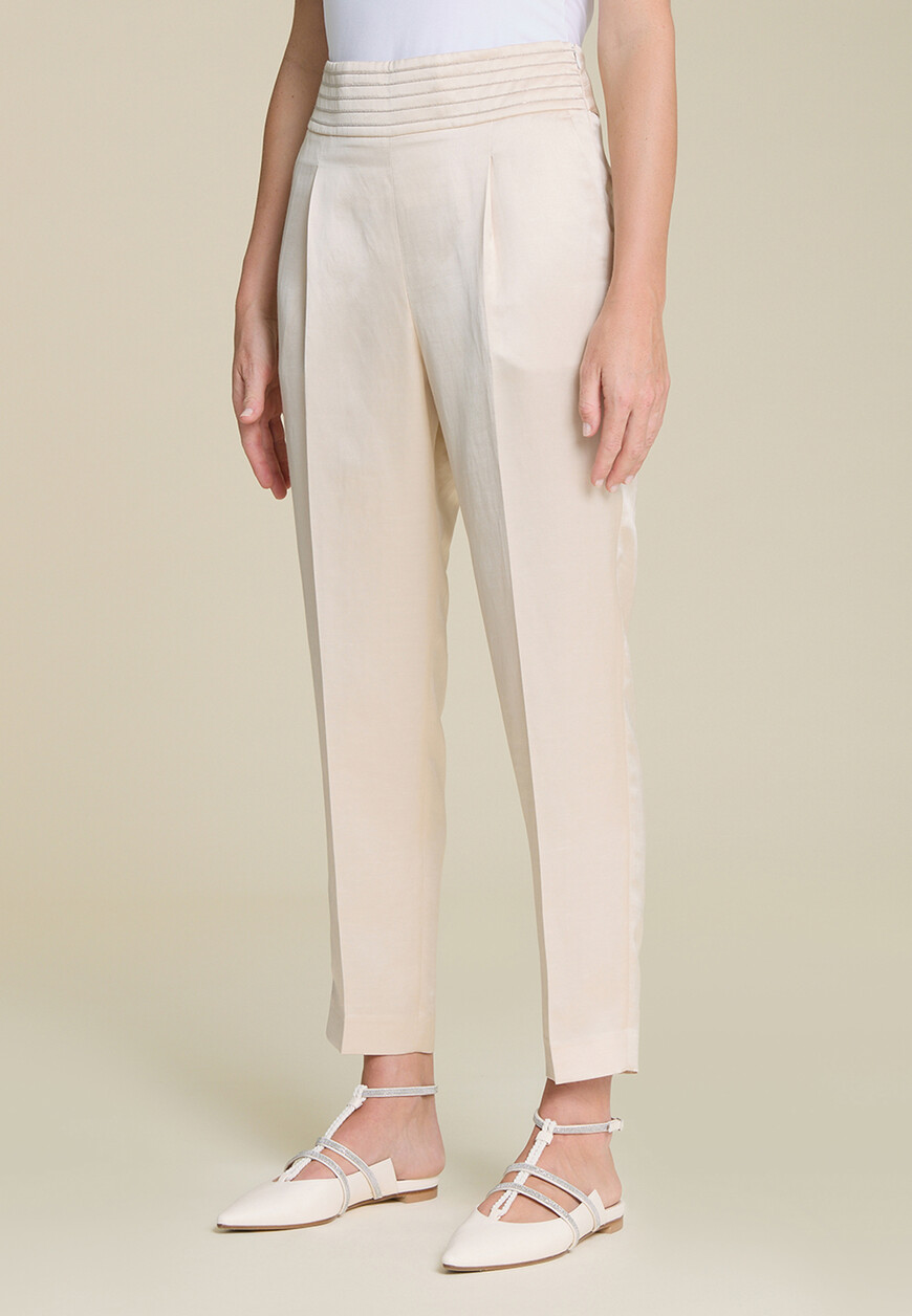 костюм  E01492A06800 E0447106800 по низкой цене